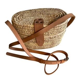 Ten Thousand Villages Woven Straw Crossbody Purse Tan Leather Trim Bangladesh